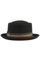 JP1880 853630 Villahattu Musta