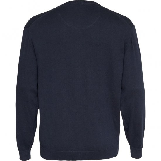 North Latitude V-neck knit Black - Hupparit ja collegepaidat - Miesten hupparit ja collegepaidat isot koot