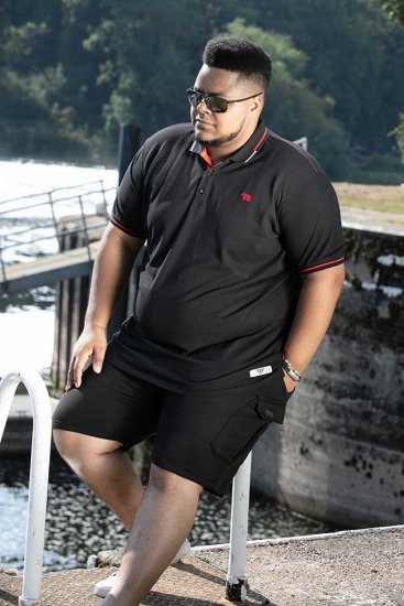 D555 SALFORD 2 Pique Polo Black - Pikeepaidat - Miesten isot pikeepaidat