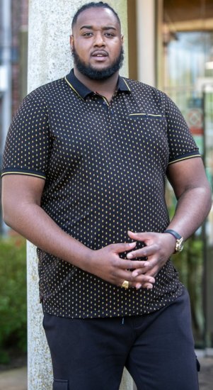 D555 RAUL AOP Jersey Polo With Jacquard Collar, Ribs And Chest Pocket Black - Pikeepaidat - Miesten isot pikeepaidat