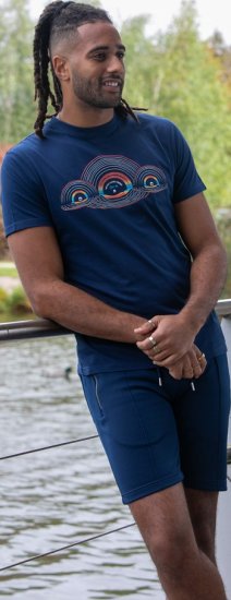 D555 Cheltenham Record With Reflection Printed T-shirt French Navy - T-paidat - Isot T-paidat 2XL – 14XL