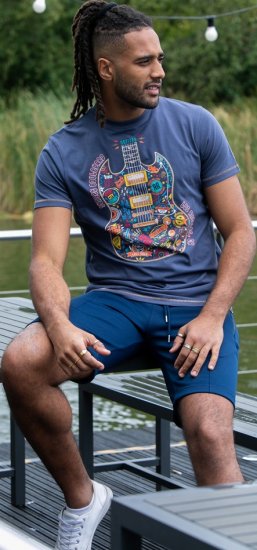 D555 Stockport Multi Coloured Guitar Printed T-Shirt Denim - T-paidat - Isot T-paidat 2XL – 14XL