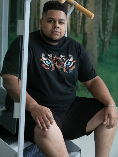 D555 Leamington Tiger Eyes Printed Crew Neck T-shirt Black - T-paidat - Isot T-paidat 2XL – 14XL