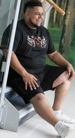 D555 Leamington Tiger Eyes Printed Crew Neck T-shirt Black - T-paidat - Isot T-paidat 2XL – 14XL