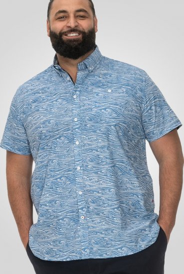 D555 Torquay AOP Short Sleeve Button Down Collar Shirt Blue Wave - Kauluspaidat - Miesten isot kauluspaidat 2XL – 8XL