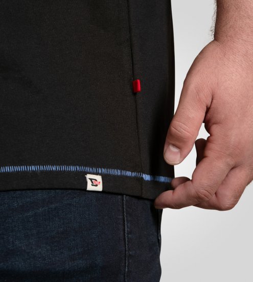 D555 Dewsbury Skeleton On Bike Crew Neck T-Shirt Black TALL SIZE - MIESTEN VAATTEET MT-6XLT - Pitkien miesten vaatteet