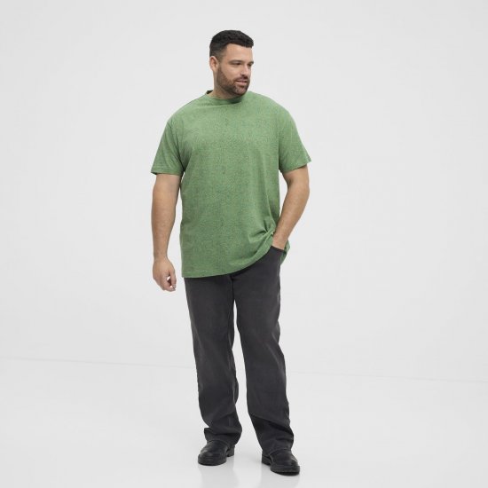North Latitude Allover Printed T-paita Keskivihreä - T-paidat - Isot T-paidat 2XL – 14XL