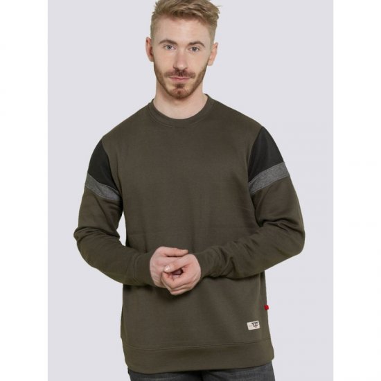 D555 Clermont Sweatshirt Khaki - Hupparit ja collegepaidat - Miesten hupparit ja collegepaidat isot koot