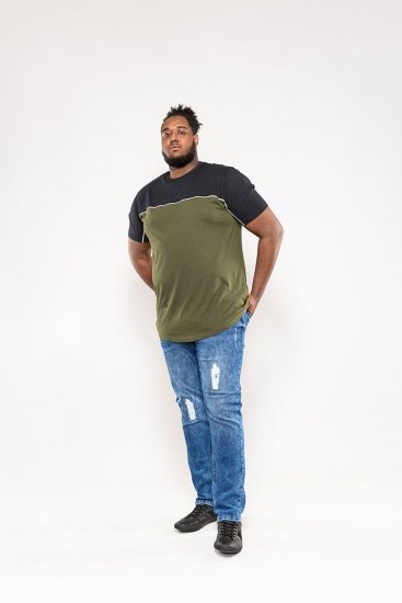D555 Buckland Couture Cut And Sew Curved Hem T-Shirt - T-paidat - Isot T-paidat 2XL – 14XL