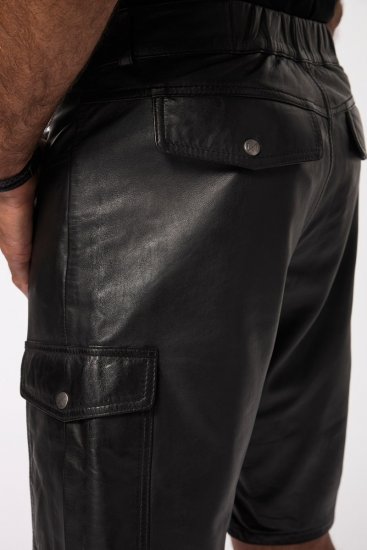 JP1880 Leather Shorts Cargo Pockets Lamb Nappa Leather Black - Shortsit - Shortsit, isot koot – W40-W60