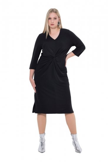 Ulla Popken 836514 Midimekko 3/4-hihoilla Musta - Midimekot - Midimekot isoissa ko'oissa