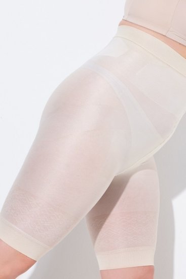 Ulla Popken 838209 Muotoilevat hankautumista estävät shortsit Luonnonvalkoinen - Hankautumista estävät shortsit - 