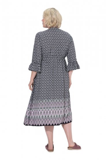 Ulla Popken 847798 A-linjainen midimekko V-aukolla Musta - Midimekot - Midimekot isoissa ko'oissa