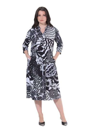 Ulla Popken 847972 Kukkakuvioinen neulemekko Valkoinen - Neulemekot - 
