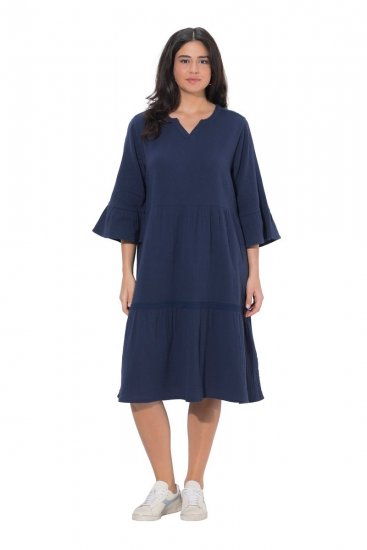 Ulla Popken 849856 Mekko röyhelöillä Tummansininen - Midimekot - Midimekot isoissa ko'oissa