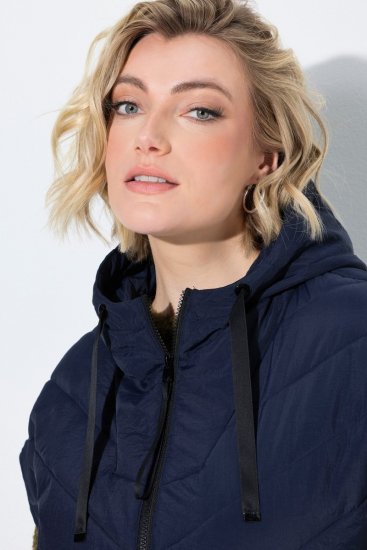 Ulla Popken 851785 Oversize tikattu liivi hupulla Tummansininen - Liivit - 