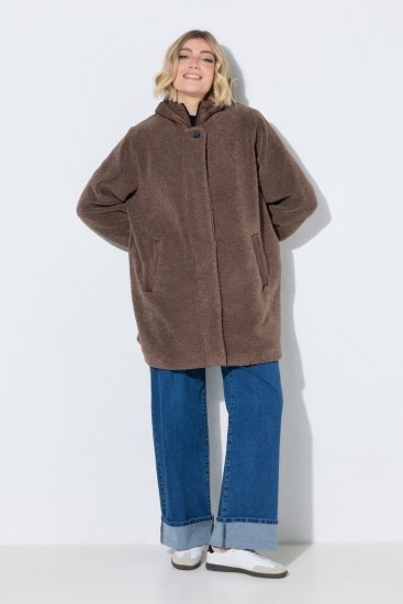 Ulla Popken 851809 Teddytakki Vaaleanruskea - Takit - Naisten takit plus-koossa