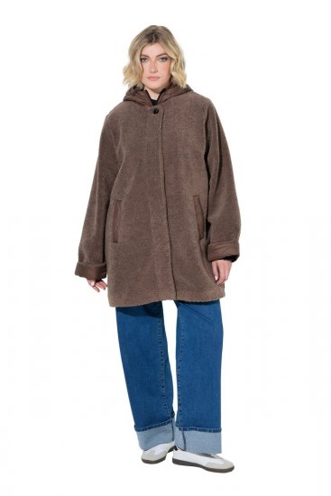 Ulla Popken 851809 Teddytakki Vaaleanruskea - Takit - Naisten takit plus-koossa