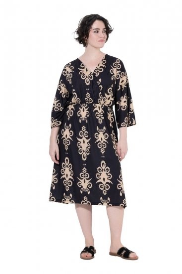 Ulla Popken 852315 Kuviollinen kietaisumekko Musta - Midimekot - Midimekot isoissa ko'oissa