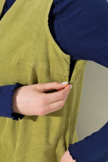 Ulla Popken 853697 Hihaton vakosamettimekko taskuilla Vaaleanvihreä - Kesämekot - Kesämekot isoissa kooissa