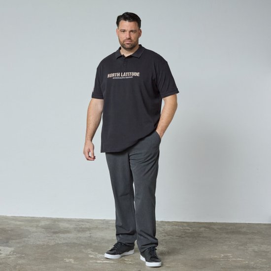 North Latitude Logo Polo Musta - TALL pikeepaidat - TALL-pikeepaidat pitkille miehille