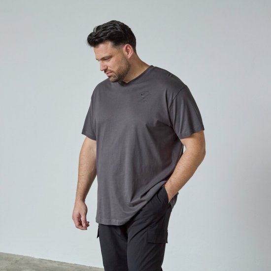 North Latitude Alpine Club T-Shirt Harmaa/Charcoal - T-paidat - Isot T-paidat 2XL – 14XL