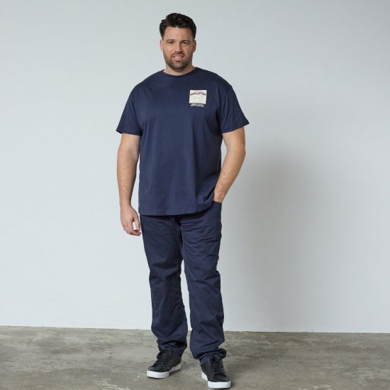 North Latitude T-Shirt With Print Tummansininen - TALL T-paidat - T-paidat pitkille miehille 