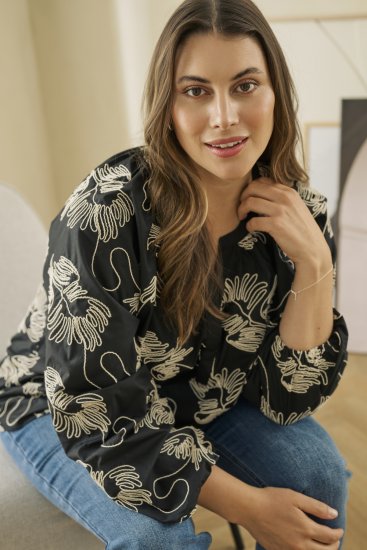 Kaffe Curve Kimmie Blouse Black Chalk Embroidery - Puserot - 