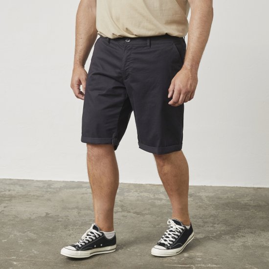 North Latitude 61147 Chinoshortsit Musta - Shortsit - Shortsit, isot koot – W40-W60