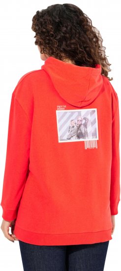 Ulla Popken Back Print Kangaroo Pocket Hoodie Hibiscus Red - Hupparit ja collegepaidat - 