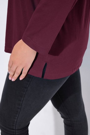 Ulla Popken Back To Basics V-Neck Relaxed Fit Cotton Tee Dark Berry - T-paidat - Naisten t-paidat