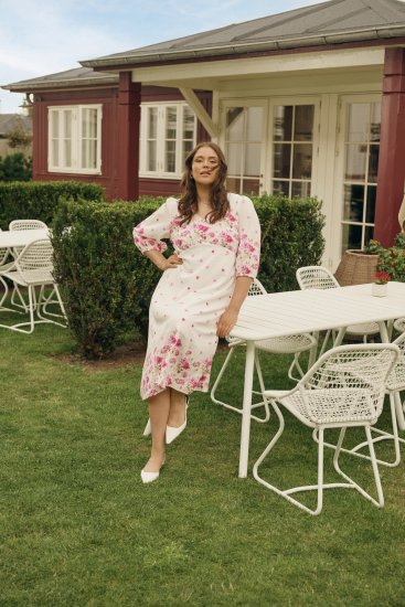 Kaffe Curve Rosa Midi Dress White Rose Border Flower - Mekot - 