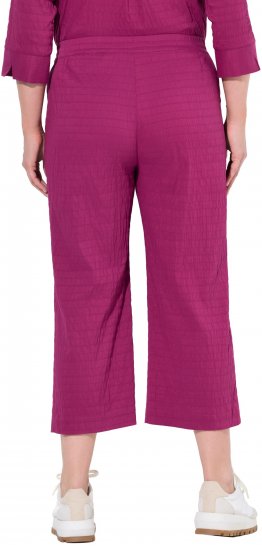 Ulla Popken Textured Elastic Waist Cropped Pants Magnolia Red - Farkut & Housut Isoissa Koissa – Plus Size - 
