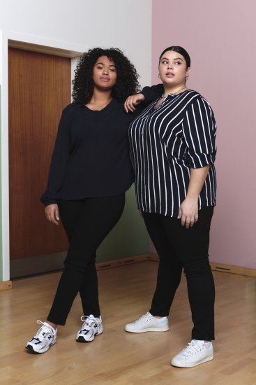 Kaffe Curve Machi Knit Neule Musta - Hupparit ja collegepaidat - 