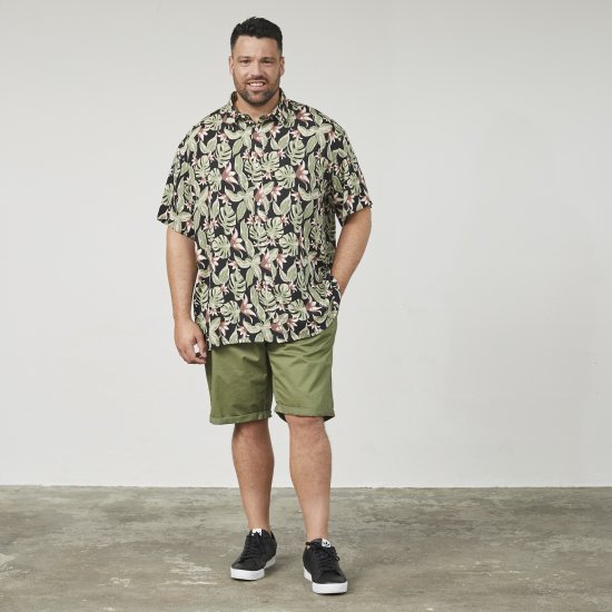 North Latitude 61357 All-Over Painettu Viskoosipaita Musta - Kauluspaidat - Miesten isot kauluspaidat 2XL – 8XL
