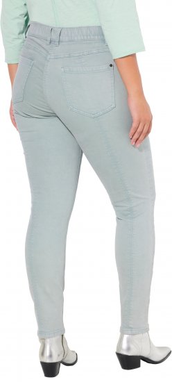 Ulla Popken Slim Leg Light Wash Jeans Light Moss Light Moss Green - Naisten farkut ja housut isot koot - 