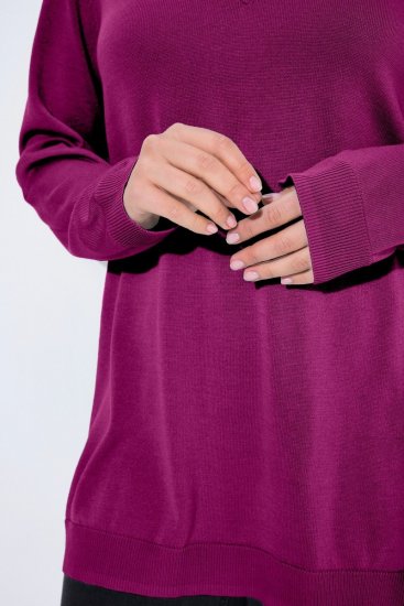 Ulla Popken Soft Fine Knit Pullover V-Neck Sweatshirt Dark Lilac - Naisten hupparit ja collegepaidat isot koot - Mukavat collegepaidat, huput ja neuleet