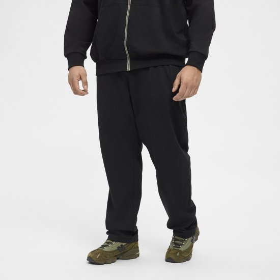North Latitude Sweat Trousers Black - Collegehousut ja collegeshortsit - Miesten Isot collegehousut ja collegeshortsit