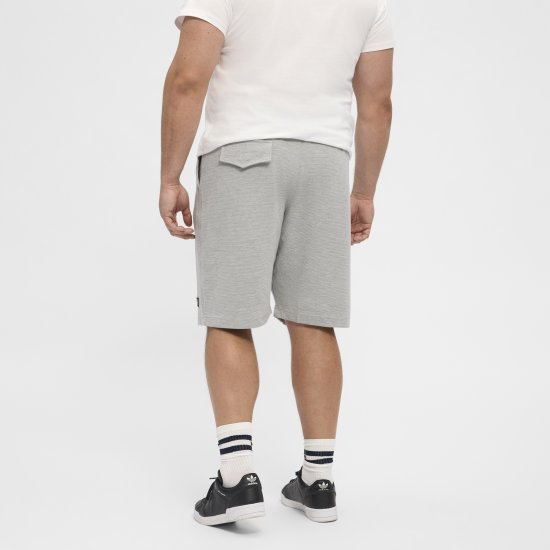North Latitude Ottoman Sweatshorts Mid Grey - Collegehousut ja collegeshortsit - Miesten Isot collegehousut ja collegeshortsit