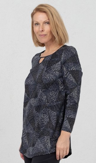 Scandinavian Caramel Triangles Tunic Dark Blue - Painetut T-paidat naisille - 