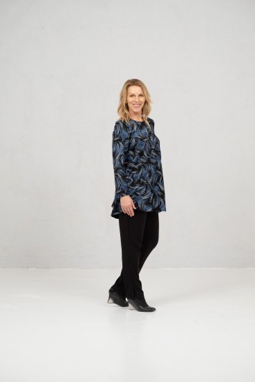 Scandinavian Caramel Swirls Tunic Blue - Painetut T-paidat naisille - 